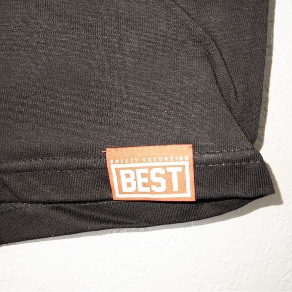 NIP Best Breezy Excursion Black Logo Winged Uzi T-Shirt Size‎ Small - Picture 3 of 3